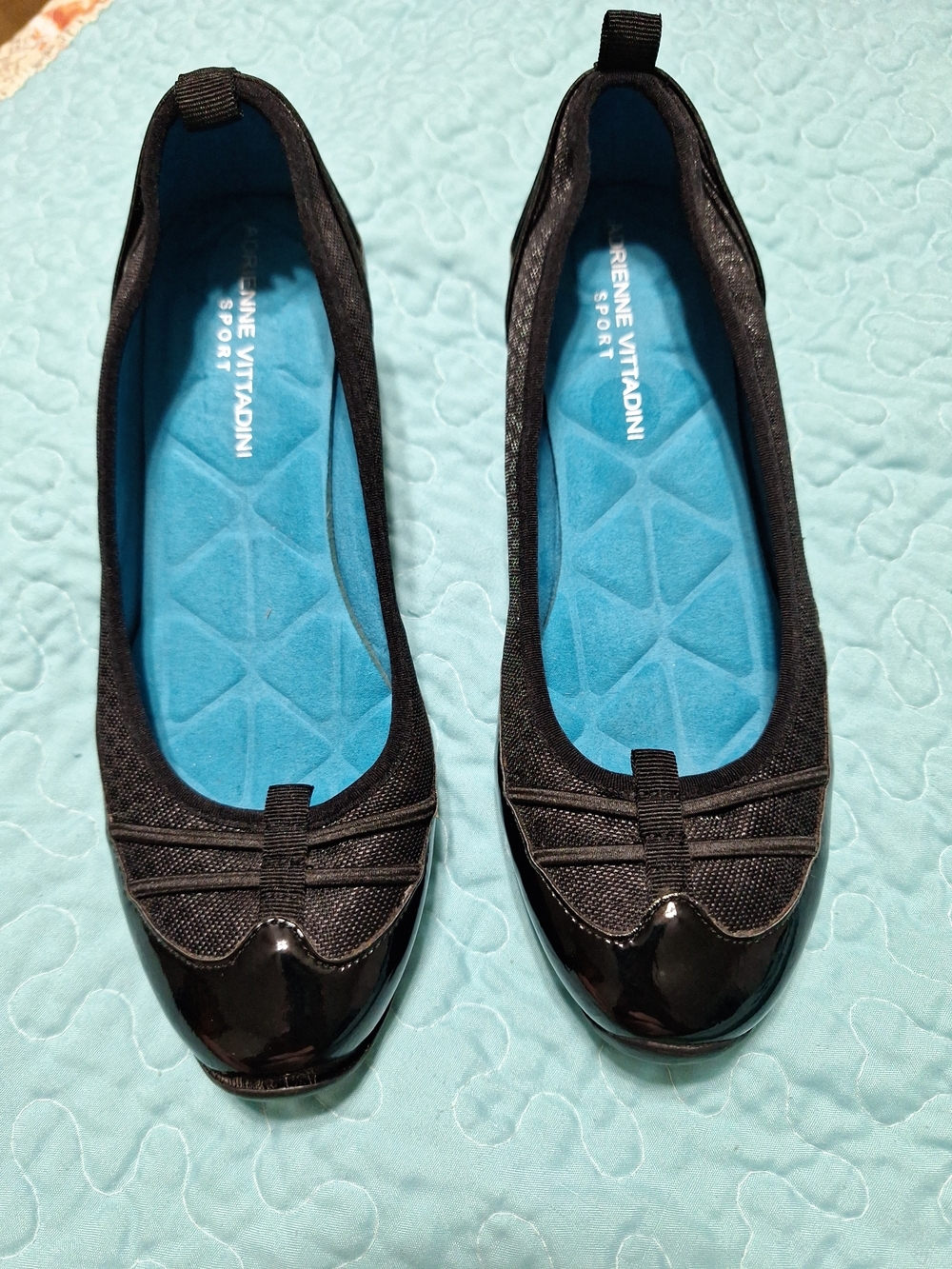 Adrienne Vittadini Black Ballet Flats with Blue Insole